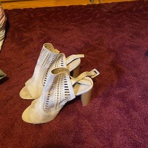 Steve Madden peep toe heels